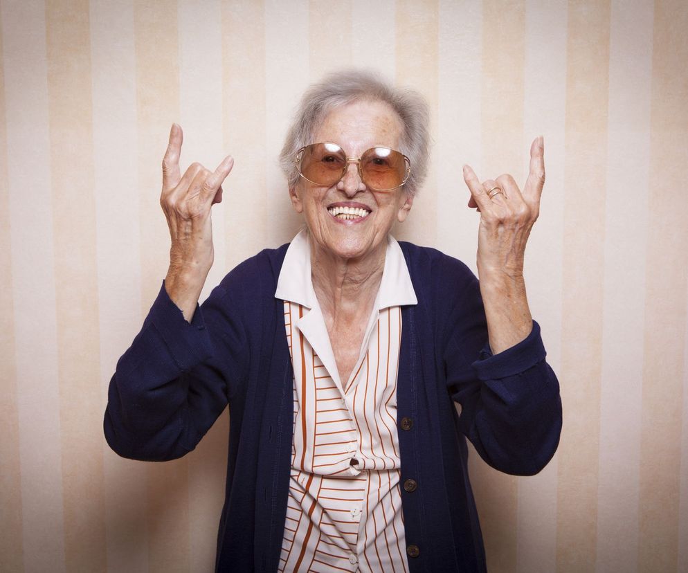 Sangwinik to osoba, która lubi skupiać na sobie uwagę i którą rozpiera energia.