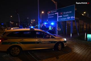 Śląskie: Kryminalni skontrolowali blisko 100 kierowców Ubera w jedną noc