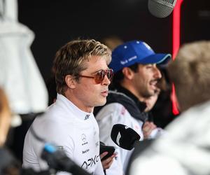 Brad Pitt na planie filmu F1