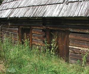 Ta małopolska wieś jest owiana wieloma legendami. Kiedyś była częścią Królestwa Węgier