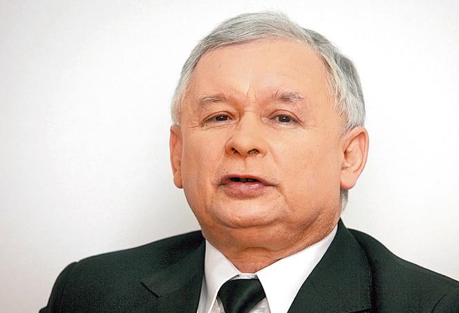 Wałęsa do Kaczyńskiego: Zapiszę się do PiS... jak pokażesz bilion