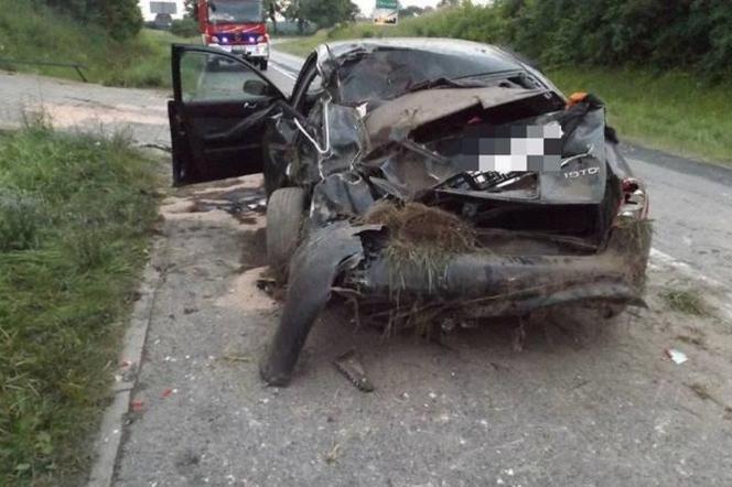 Koszmarny wypadek w Chańczy! Pięcioro młodych osób rannych! Kierowca pił?