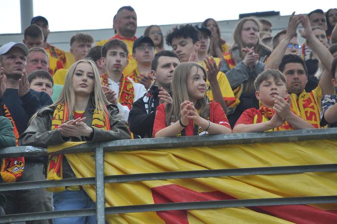 Korona Kielce - Ruch Chorzów. Zdjęcia kibiców na Suzuki Arenie