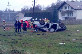 Tragiczny wypadek w Hucie Nowej koło Kielc. Nie żyją dwie osoby