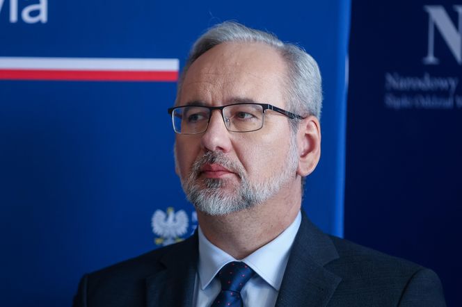 Minister zdrowia Adam Niedzielski zdymisjonowany. Wiadomo, kto przejmie jego funkcję