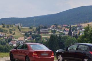 Najwyżej położona miejscowość na Dolnym Śląsku. Jest tu znany kurort i ośrodek narciarski
