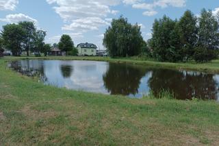 Tragedia pod Siedlcami. Maciek przyjechał pomóc rodzinie, nie żyje. Młody mężczyzna utonął w stawie
