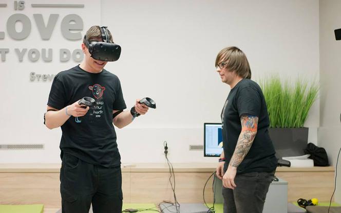 Uczelnia inna niż wszystkie. Studiuj z nami, kreuj świat innowacji i technologii!