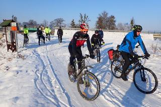Jak jeździć rowerem po śniegu, czyli lekcja snowbike w Elblągu