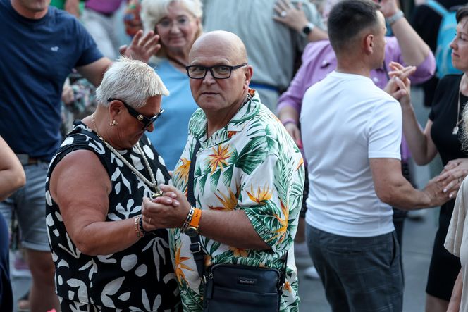 Potańcówka w Katowicach na Rynku "Roztańczony Wyspiański"