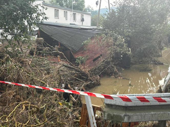 Byli pierwsi na miejscu. Ostrzeszowscy eksploratorzy z pomocą dla powodzian [ZDJĘCIA]