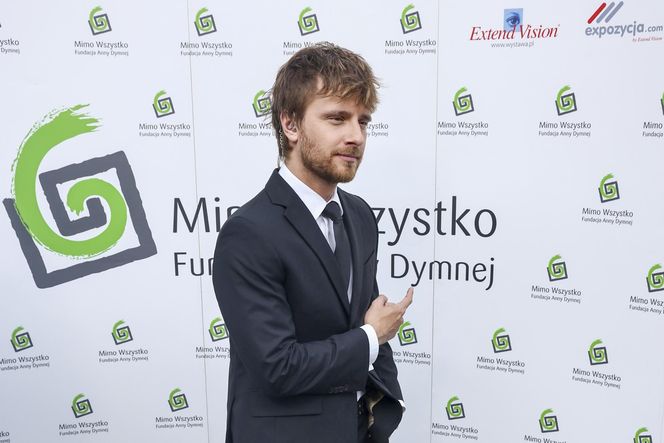 Te gwiazdy  oddały hołd Powstańcom