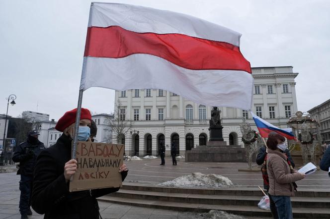 Warszawa. Akcja solidarnościowa z Nawalnym