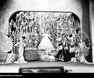 Rewia „Kwiaty” w Teatrze Bagatela w Krakowie