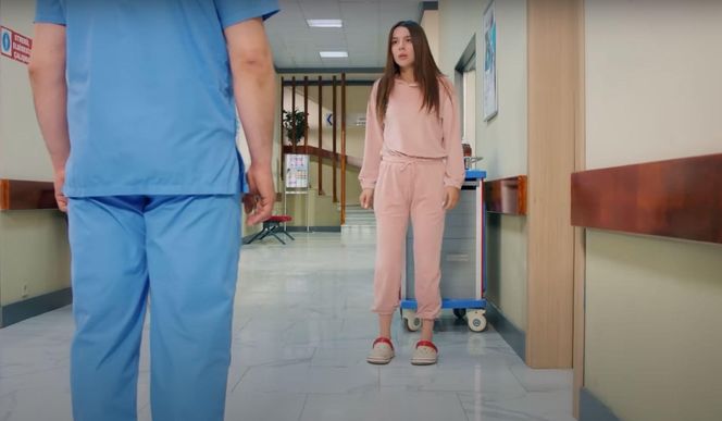 Porywacz Ragip znów zasadza się na Melis i Zeynep.