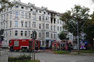 Pożar kamienicy w centrum Szczecina! Jedna osoba nie żyje, ewakuowano mieszkańców