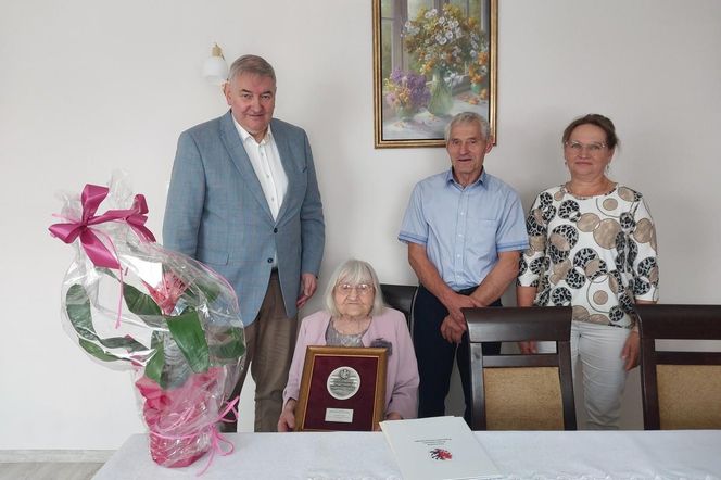 Przeżyła piekło wojny, a teraz cieszy się każdym dniem! Wyjątkowy jubileusz pani Ireny