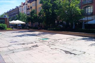 Niedziałające fontanny na al. Jana Pawła II