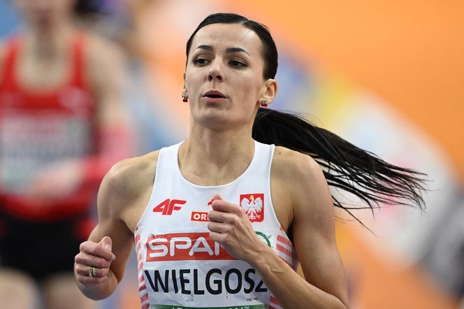 Anna Wielgosz, bieg na 800 m w Apeldoorn