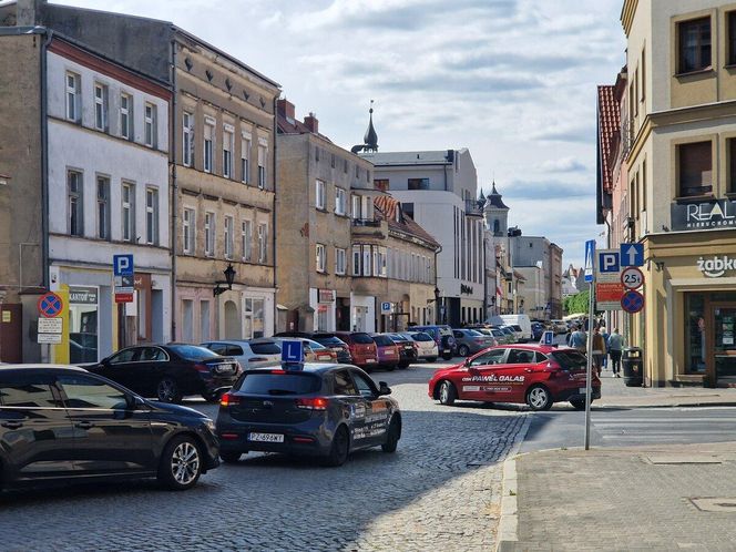 Wojewódzkie Obchody Dnia Strażaka w Lesznie. Uroczystość, atrakcje i utrudnienia w ruchu