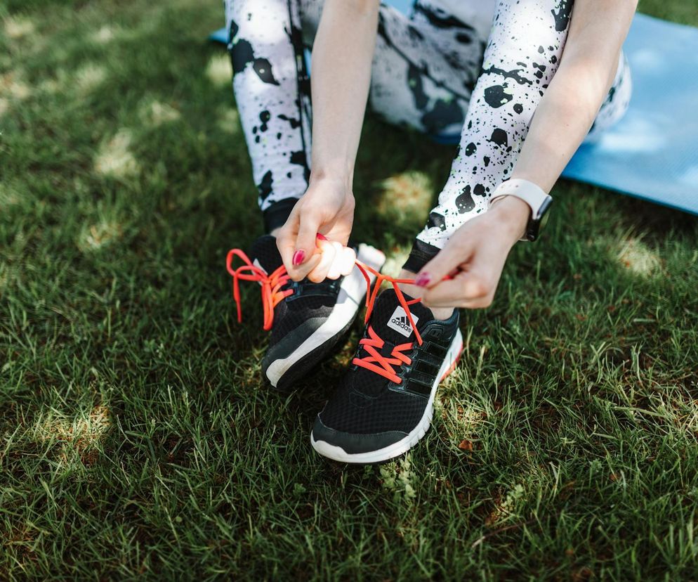 Jak pielęgnować obuwie sportowe? Dzięki tym wskazówkom twoje buty będą wyglądały jak nowe przez długi czas