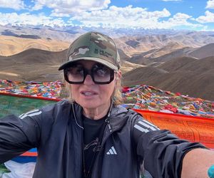 Ewa Kasprzyk medytuje w Tybecie