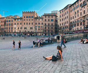 Mała architektura na placach 1