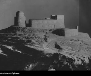 Obserwatorium Meteorologiczno-Astronomiczne na szczycie Pop Iwan (pasmo Czarnohory) - modele budynku