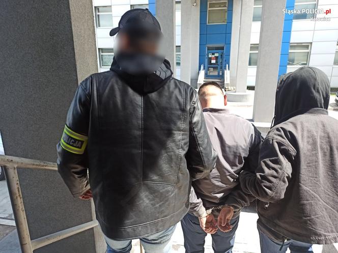 Zatrzymano czterech mężczyzny po nocnej bójce w centum Katowic