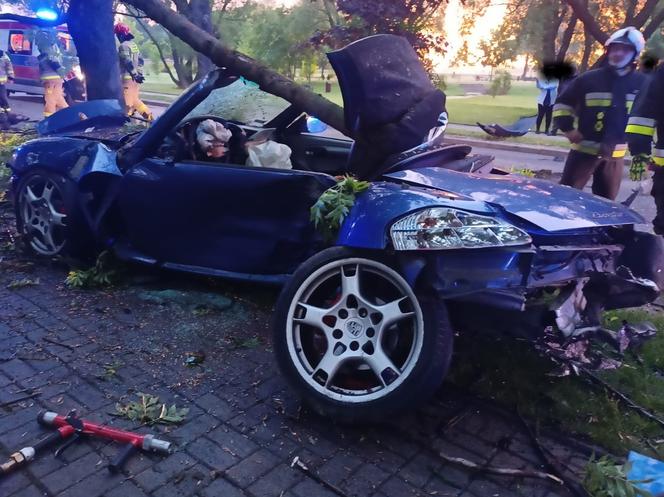 Kock: Porsche rozpadło się na kawałki. 31-zginął na miejscu. Obok siedział jego pasażer