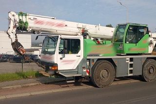 Ponad promil alkoholu u kierowcy dźwigu w Skoczowie