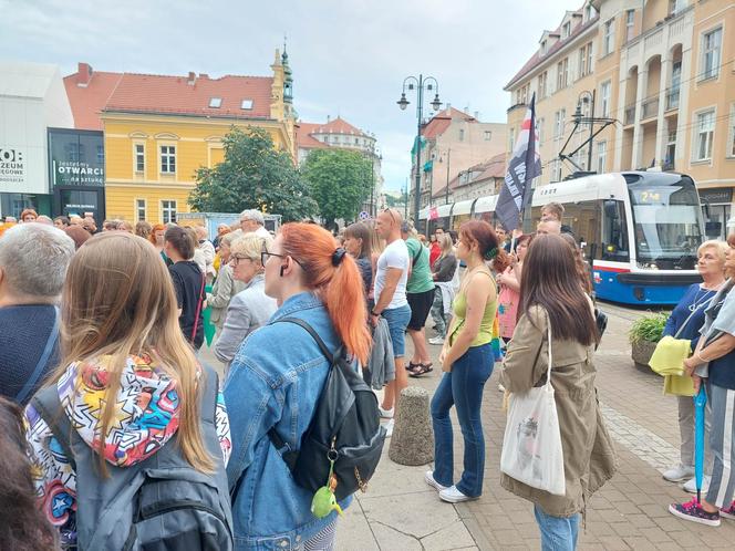 Protest kobiet w Bydgoszczy po śmierci ciężarnej pani Doroty. „Chcemy żyć w Europie XXI wieku”