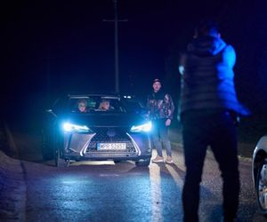 Na Wspólnej, odc 4030. Monika (Sylwia Gliwa), Beata (Katarzyna Ptasińska), Sławek (Mariusz Słupiński)