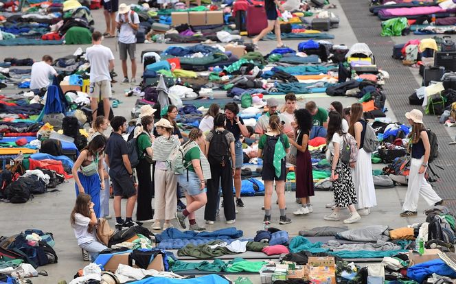   Trwa "katolicki Woodstock". Setki tysięcy osób spotkają się z papieżem