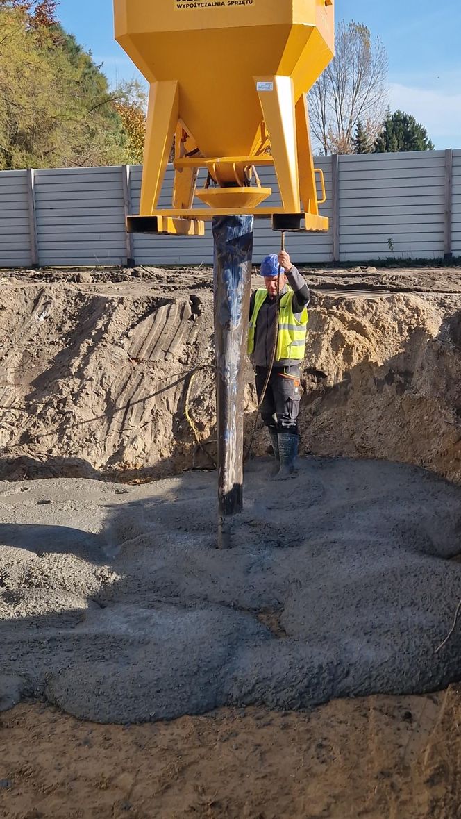 Ruszyła budowa nowej pływalni Akwawit w Lesznie. Kiedy gotowa i co w niej będzie?