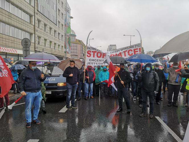 Protest rolników 13.10.2020. UTRUDNIENIA i policja w całej Warszawie