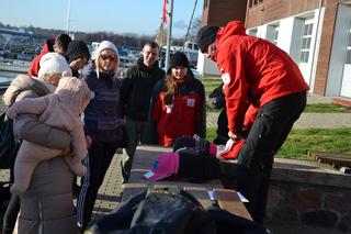 W Giżycku odbyło się podwodne sprzątanie portu. Niewiarygodne, co ludzie wyrzucają do jeziora! [ZDJĘCIA]