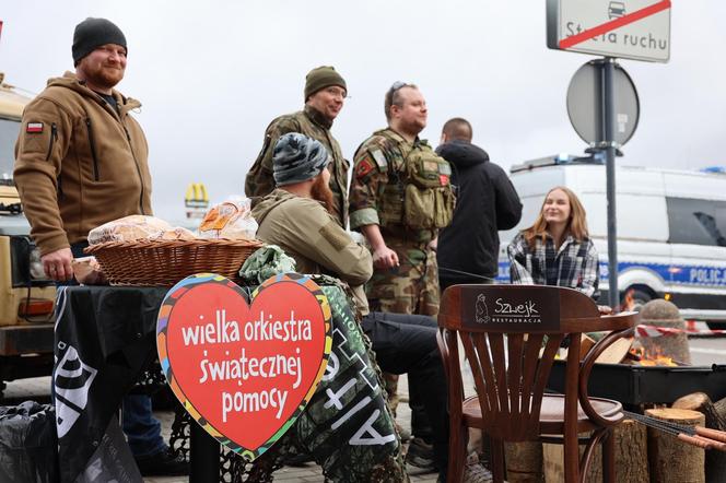 Inscenizacja wypadku, głaskanie alpak i koncerty. Tak gra Wielka Orkiestra Świątecznej Pomocy w Lublinie! 