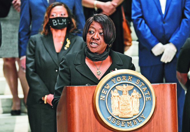 NYPD na cenzurowanym