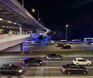 Warszawa. Ostatnie Pokolenie kontra policja. Kolejna próba zablokowania Wisłostrady [ZDJĘCIA].