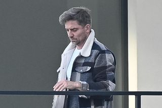 Agnieszka Kaczorowska siedzi i pachnie, a Rogacewicz wynosi śmieci i je kanapke poza autem... Fajna para?