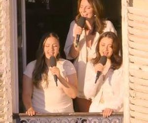 Flashmob w Paryżu - Bohemian Rapsody