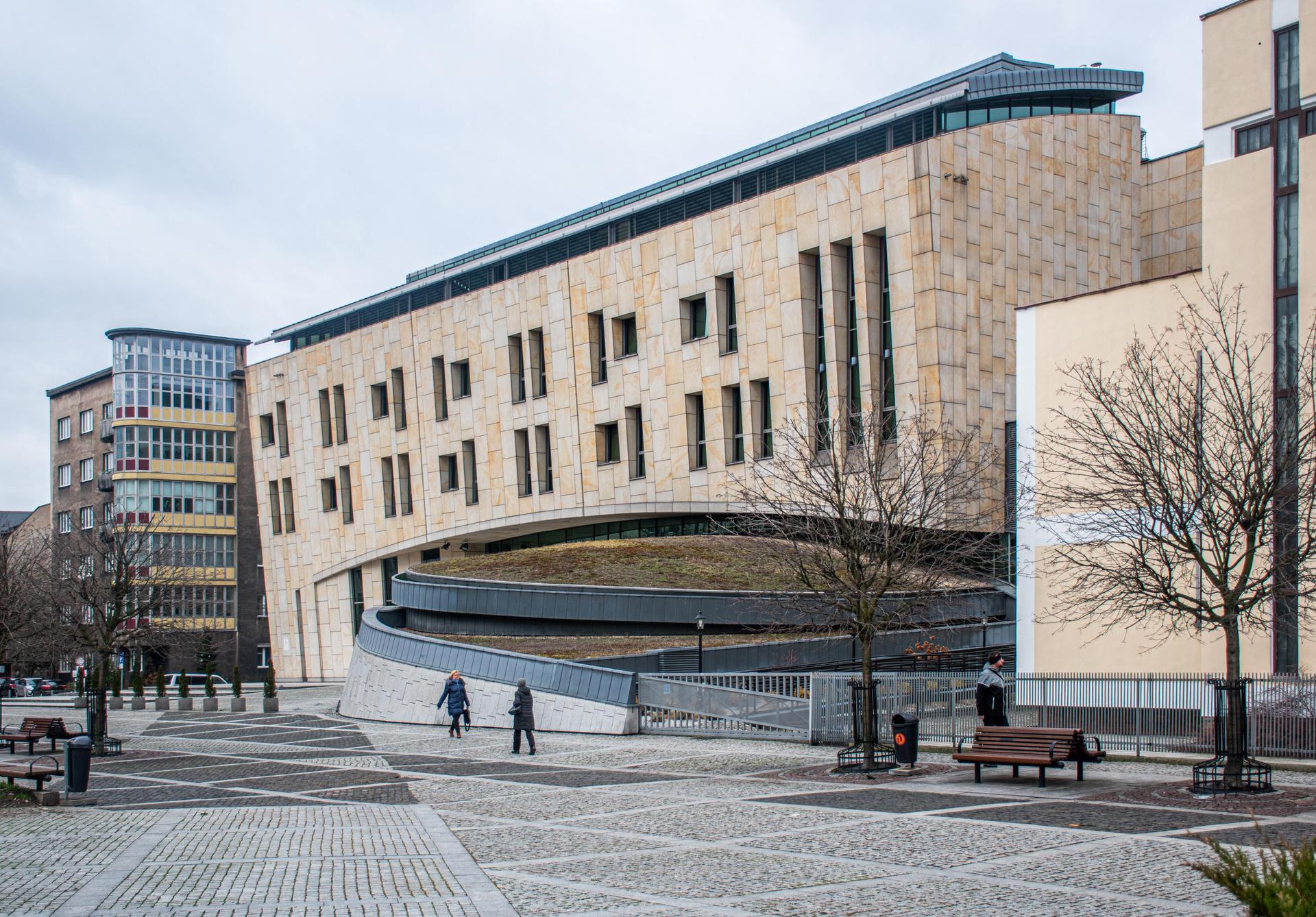 Wydział Teologiczny UŚ i Politechnika Śląska. Archispacery w Katowicach - zobacz zdjęcia obiektów ze spacerów SARP i IDA BŚ