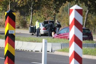 Niemcy chcą przywrócić kontrole na granicy. Koniec Polski w Strefie Schengen?