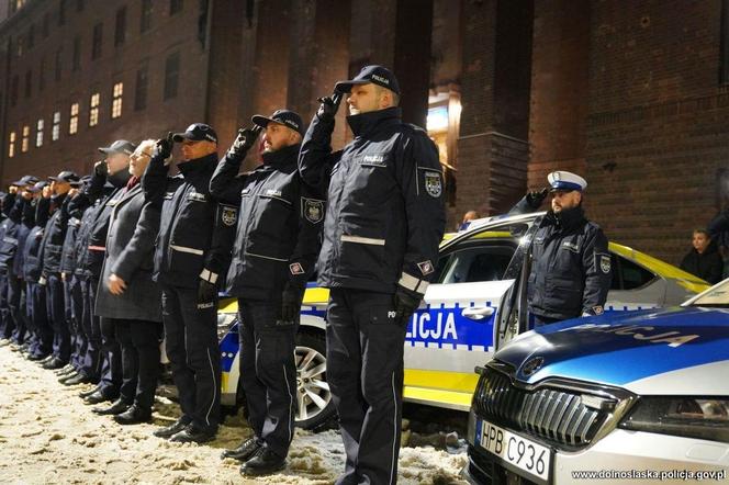 Oddali hołd zastrzelonym kolegom. „To tragedia dla całej polskiej policji