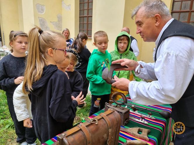 Jedenasty festyn historyczny „Mnisi i Hutnicy”. Opactwo Cystersów tętniło życiem