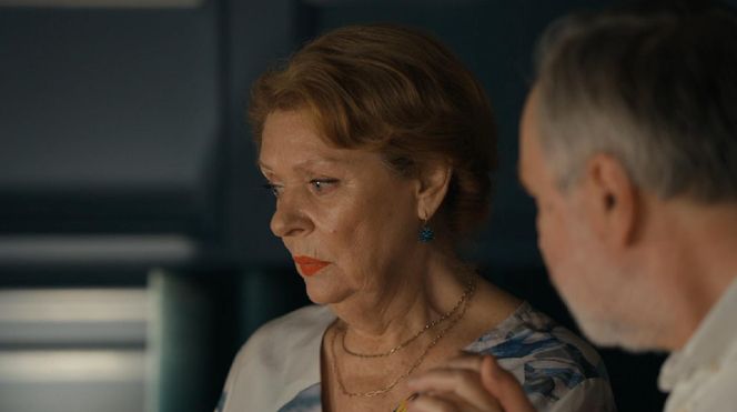 Barwy szczęścia, odcinek 3120. Józefina (Elżbieta Jarosik), Andrzej (Leon Charewicz)