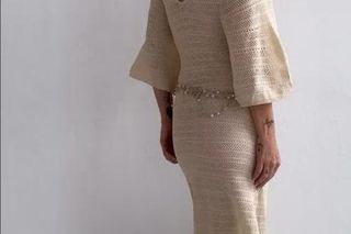 Paulina Smaszcz w beżu... a my w szoku! Gdzie ona schowała metrykę?!