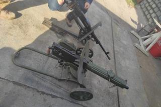 Miał w domu materiały wybuchowe, granaty i broń. Grozi mu więzienie  