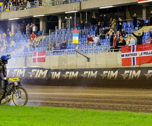 Wiktor Przyjemski mistrzem świata juniorów. Finał SGP2 na Motoarenie w Toruniu - zdjęcia z imprezy